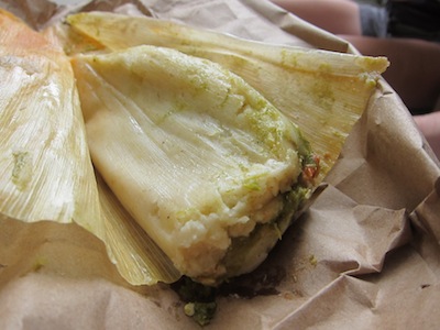 Tamales En Salsa Verde