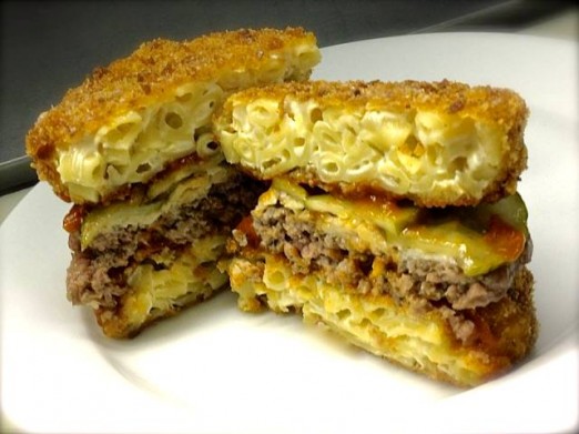 snowdonia-mac-and-cheese-burger