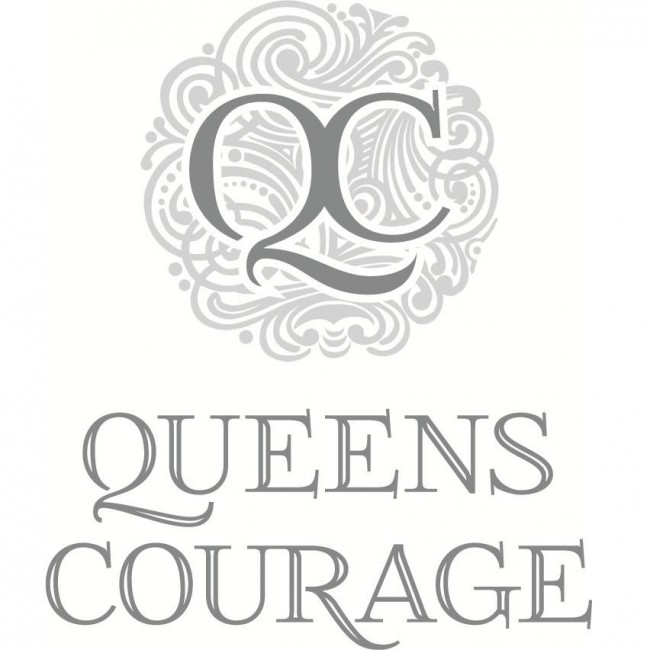 queens-courage-gin-label