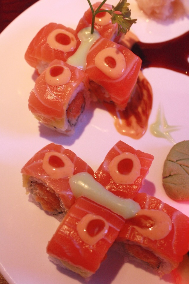 sexy-pink-lady-roll-pink-nori-astoria-queens