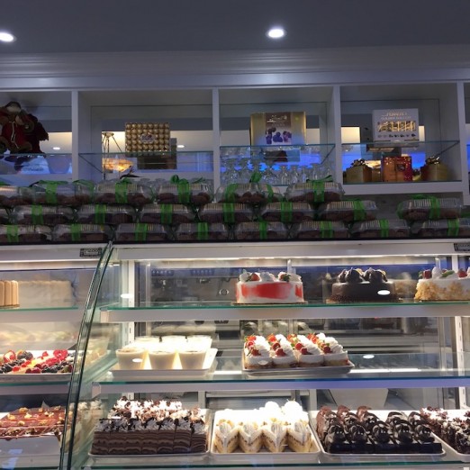 cakes-lefkos-pyrgos-ditmars-astoria-queen