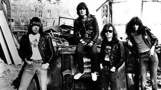 Photo-Ramones-SireWarner-Bros-Records-2-Photographed-By-Danny-Fields-e1454595010565