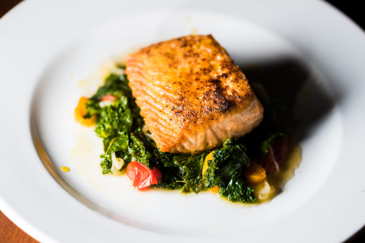 salmon-katch-we-heart-astoria-queens-sports-bar-tasting