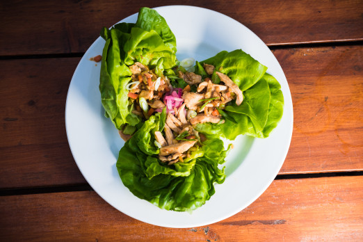 thai-lettuce-wraps-katch-we-heart-astoria-queens-sports-bar-tasting