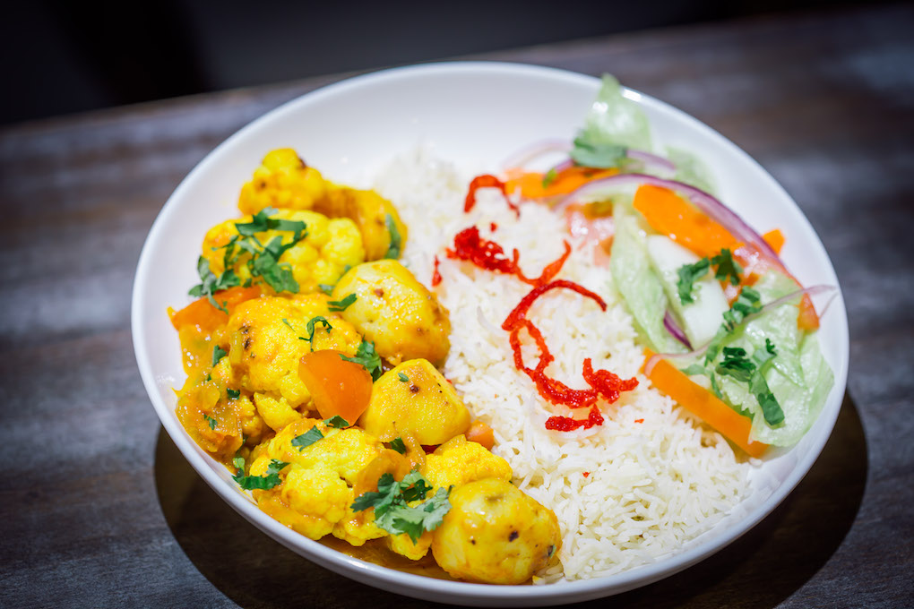 aloo-gobi-bowl-vegan-tikka-roll-house-astoria-queens